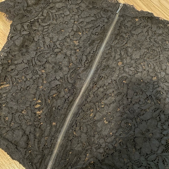 Zara Black Lace and Rope Detail Short Sleeve Top - Picture 4 of 5